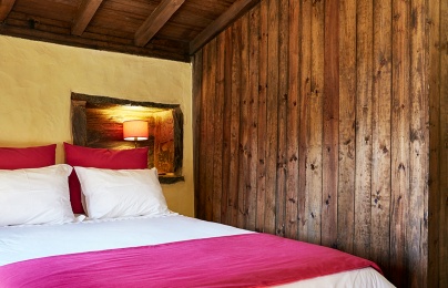 Casa Amores-Perfeitos - Xisto Sentido