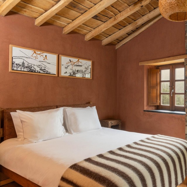 Casa da Árvore - Cerdeira - Home for Creativity