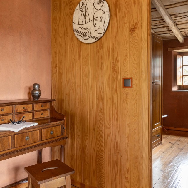 Casa das Estórias - Cerdeira - Home for Creativity