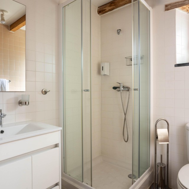 Casa das Estórias - Cerdeira - Home for Creativity