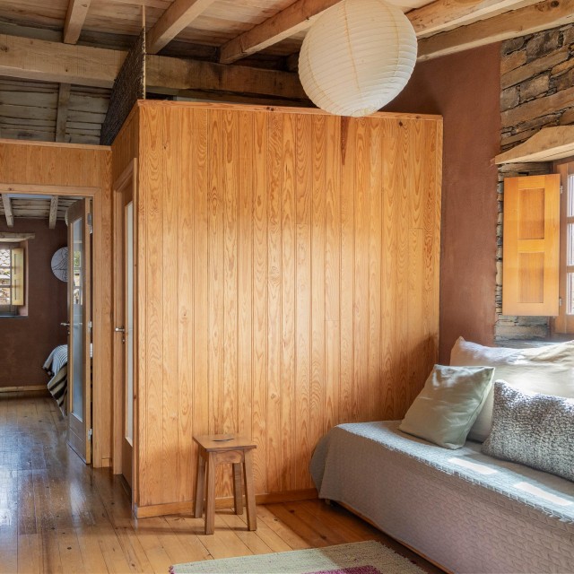 Casa das Estórias - Cerdeira - Home for Creativity