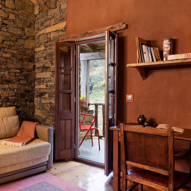 Casa das Vizinhas - Cerdeira - Home for Creativity