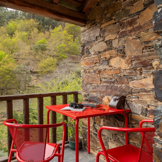 Casa das Vizinhas - Cerdeira - Home for Creativity