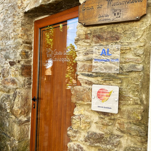 Casa do Medronheiro - Casas dos Carregais
