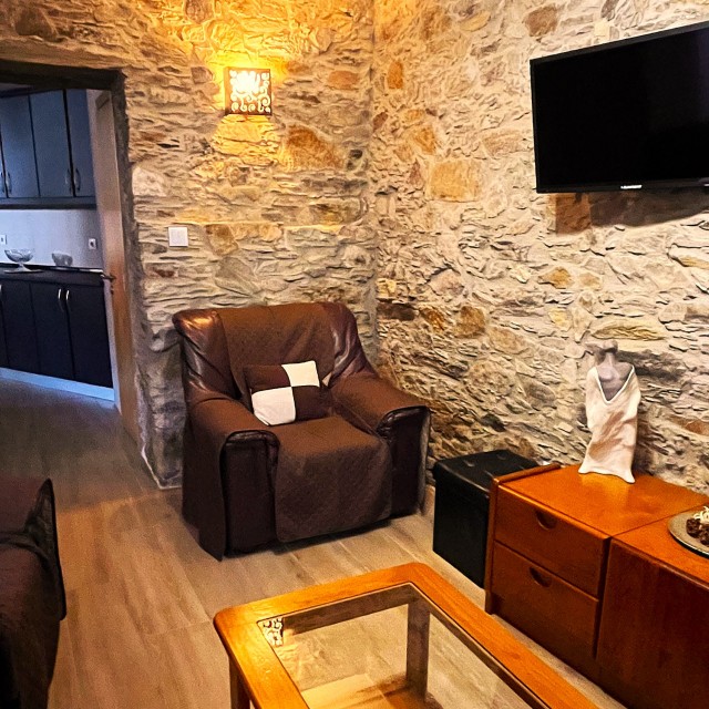 Casa do Castanheiro - Casas dos Carregais