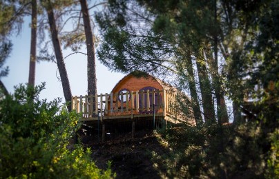 Hobbit House Vermelha - Camping Oleiros